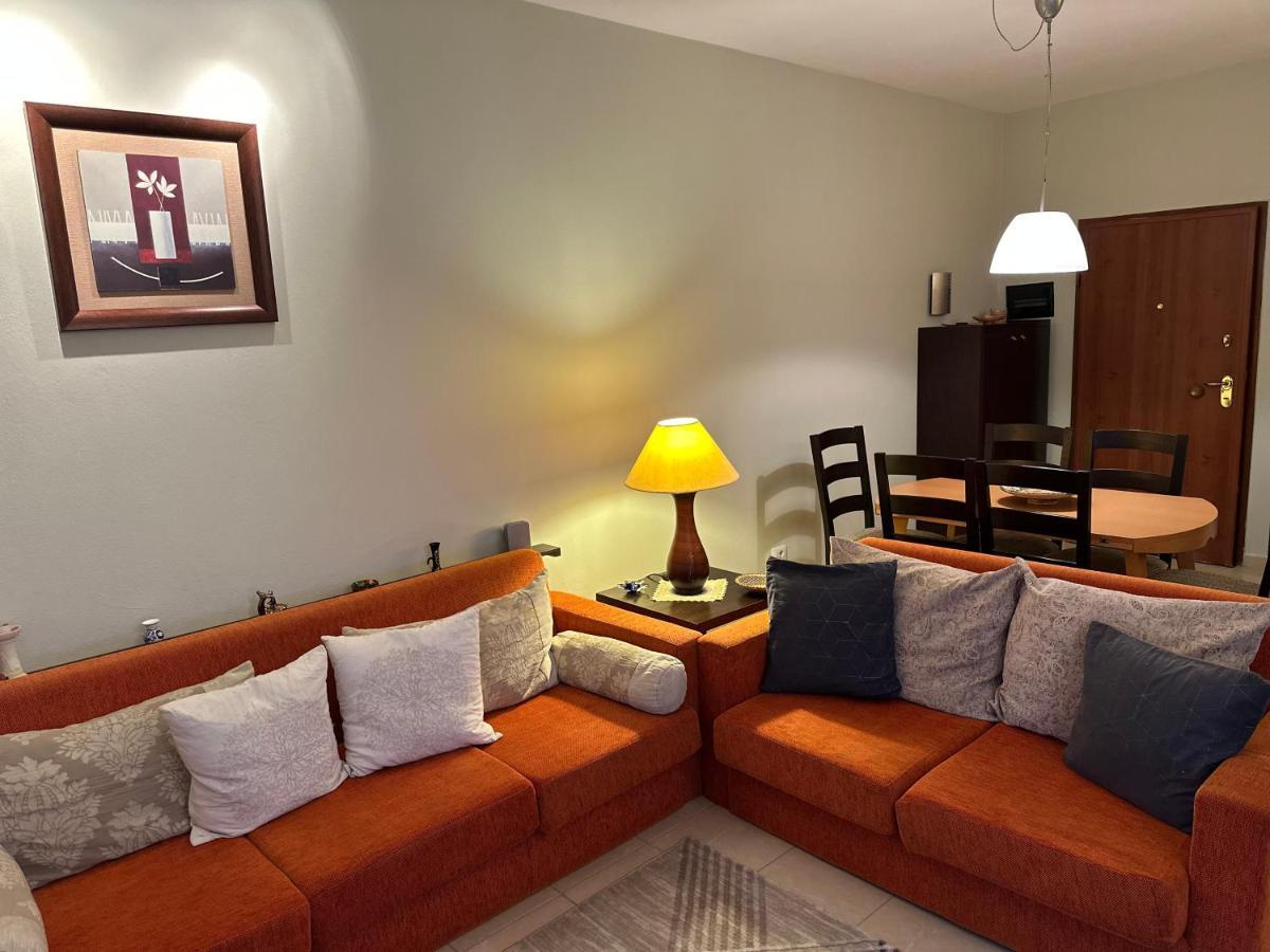 Casa Mia - Hidden Gem Near The New Boulevard Apartment Tirana Bagian luar foto