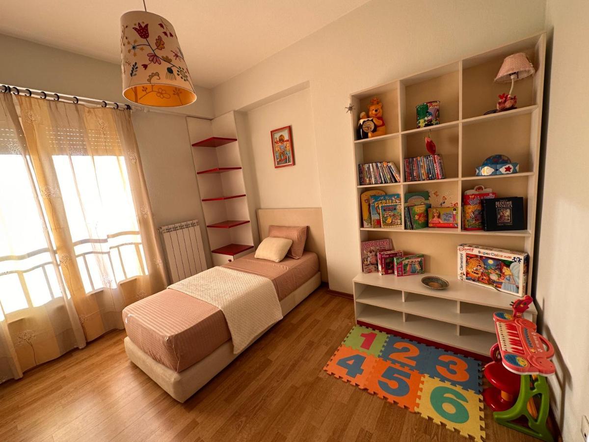 Casa Mia - Hidden Gem Near The New Boulevard Apartment Tirana Bagian luar foto